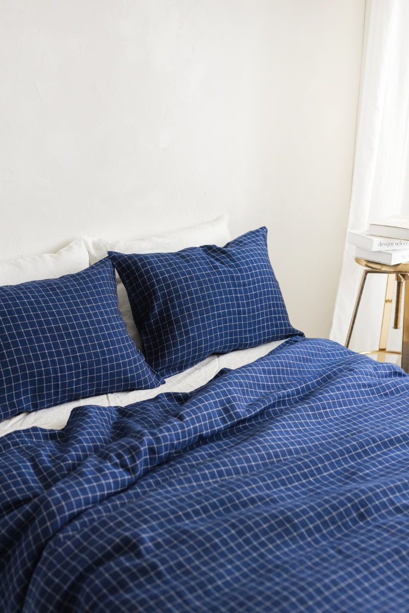 navy blue linen bedding