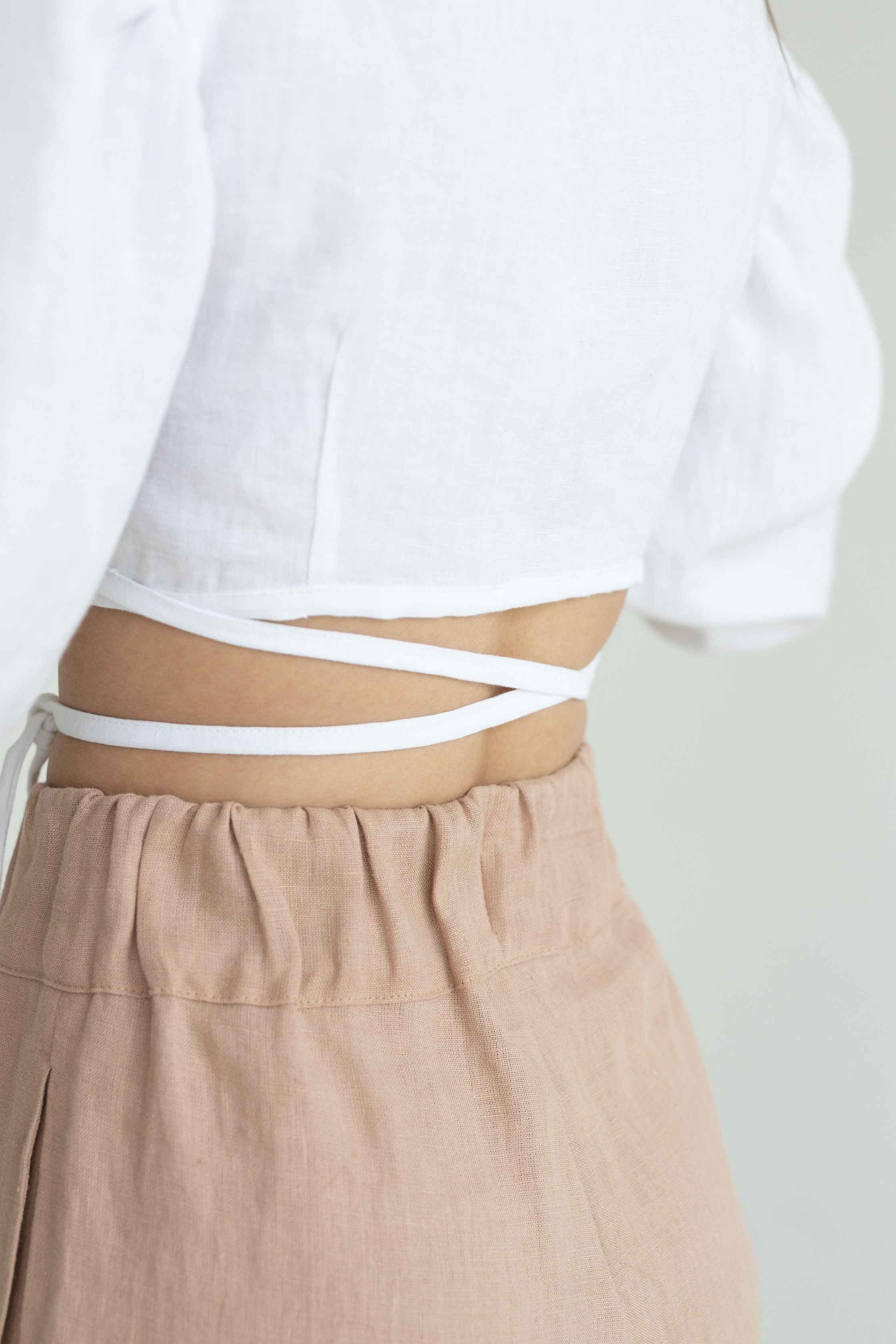 Emerald Linen Blouse With Puff Sleeves