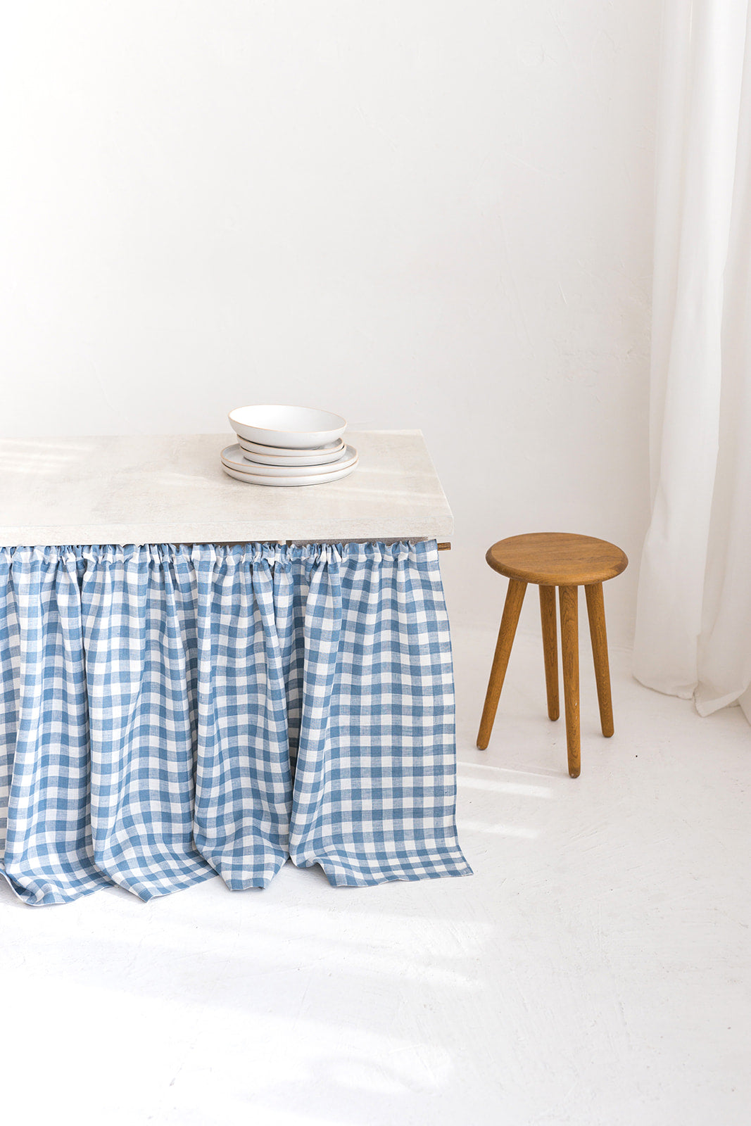 linen sink skirt