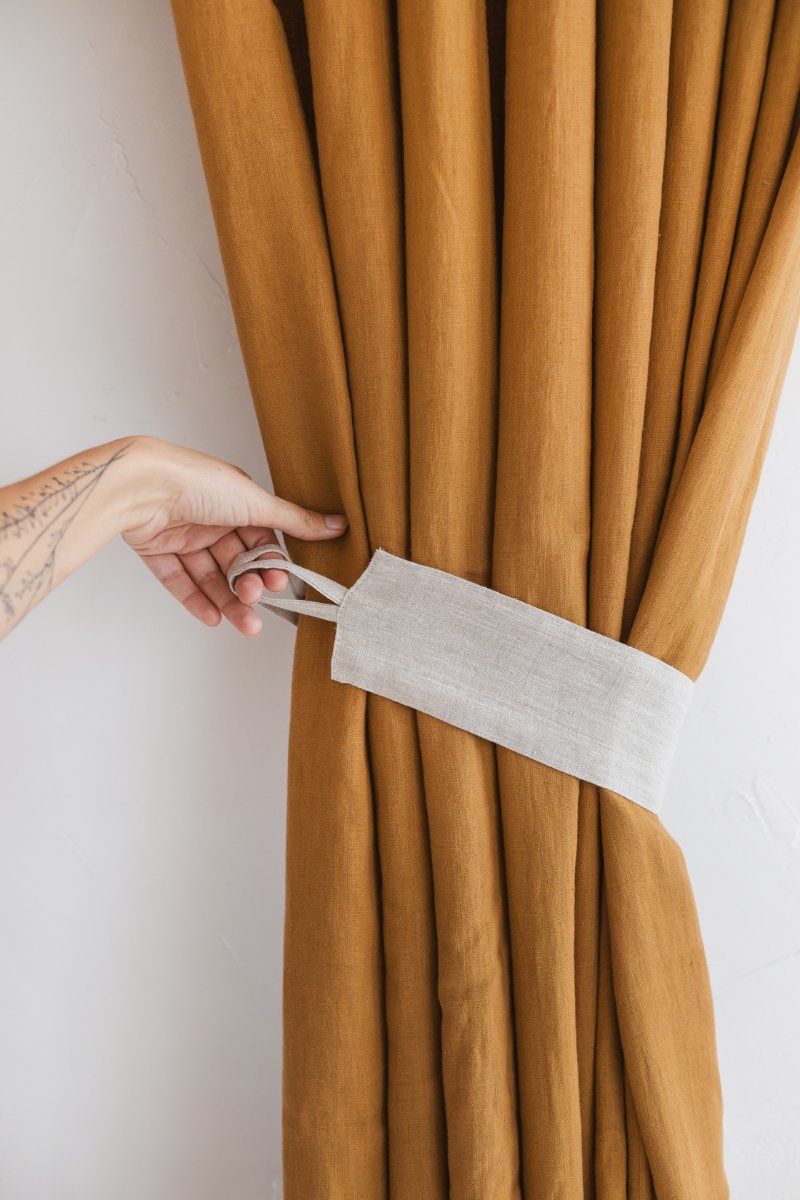 linen tie back