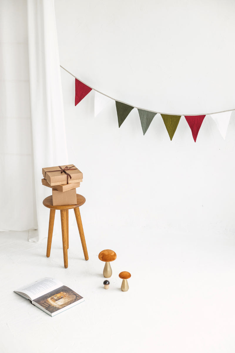 linen Christmas bunting