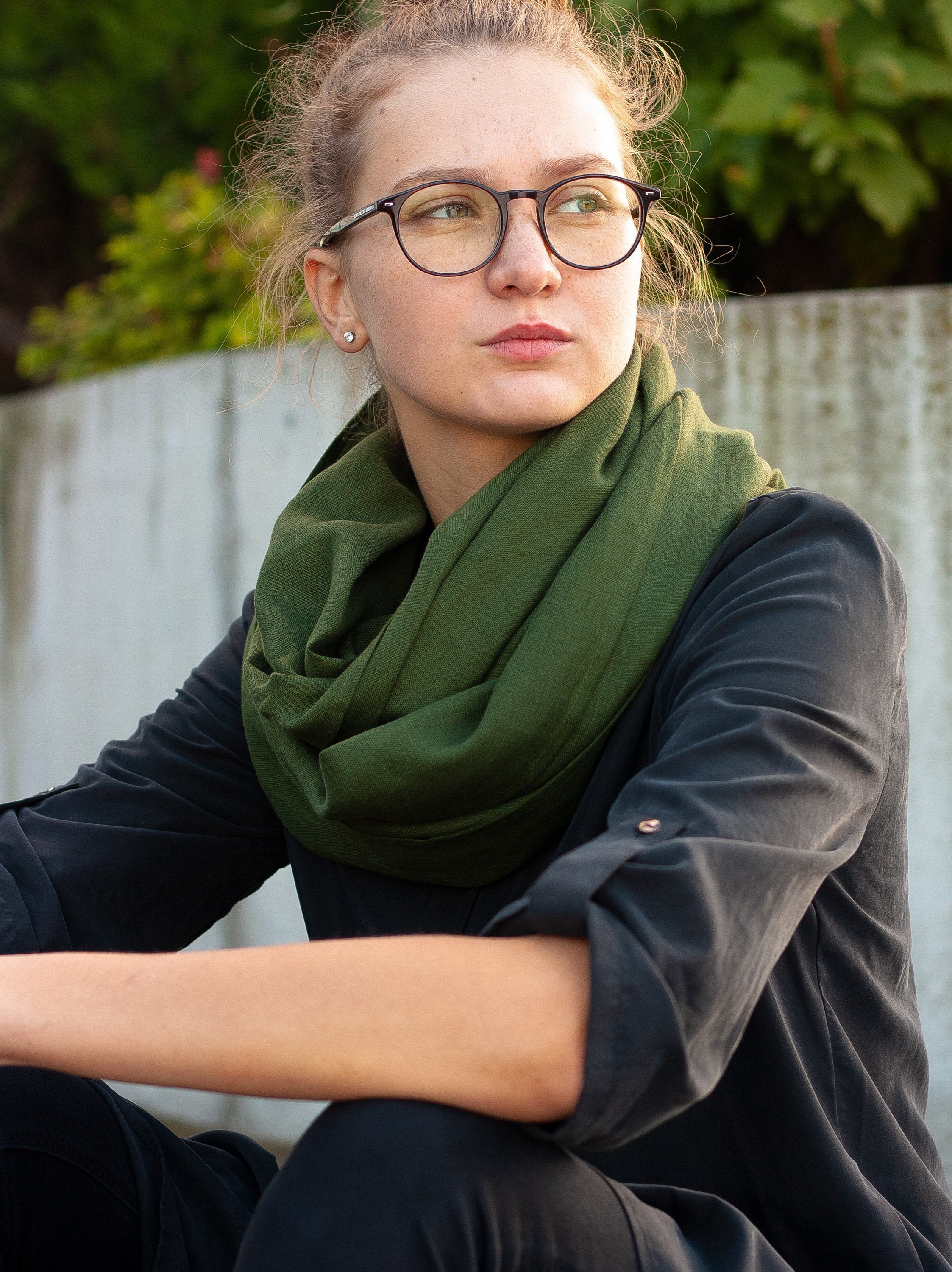 Dark Green Linen Scarf