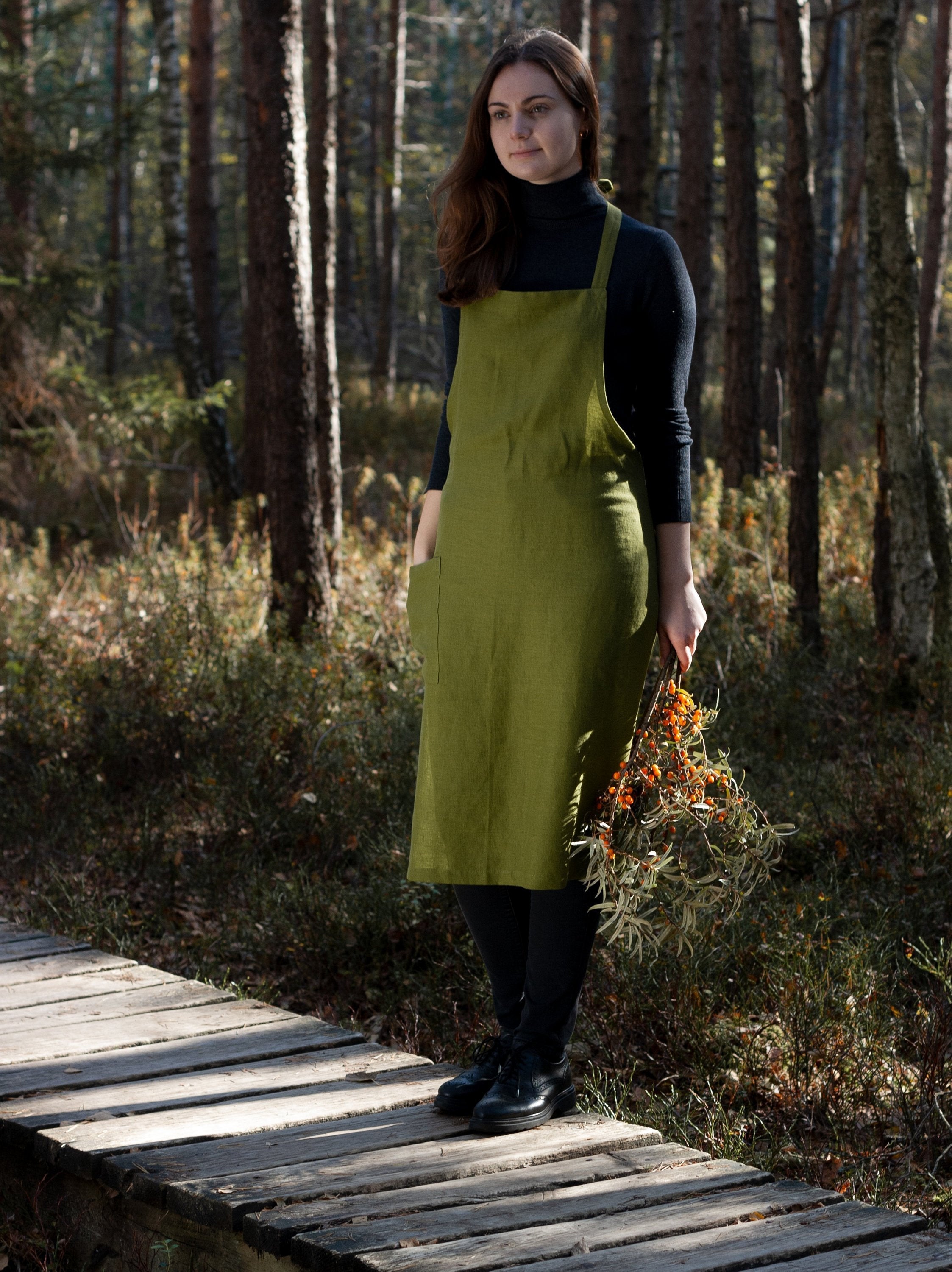 Moss Green Linen Apron Gift Set