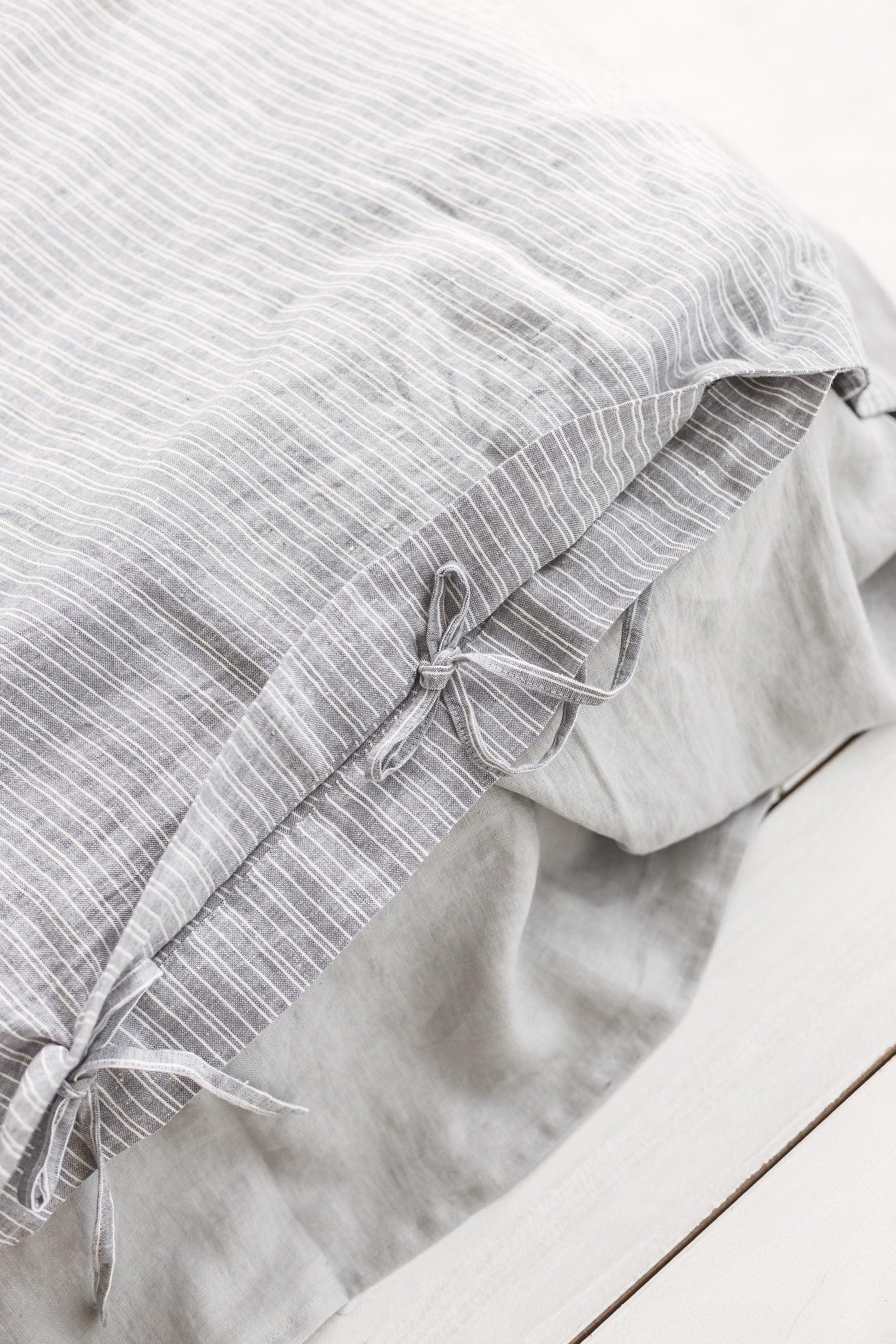 Set Of Striped Gray Linen Duvet Cover And 2 Pillow Cases