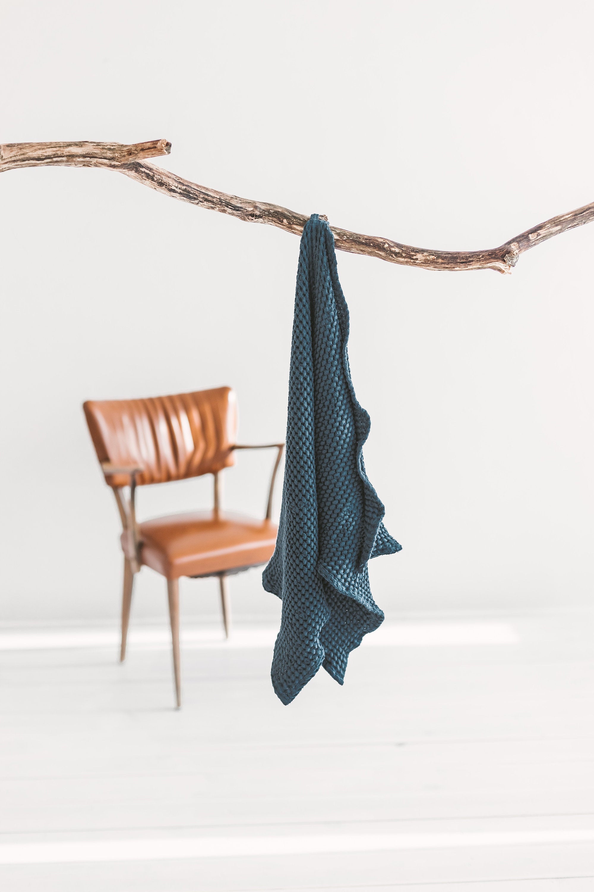 Dark Teal Linen Waffle Bath Towel