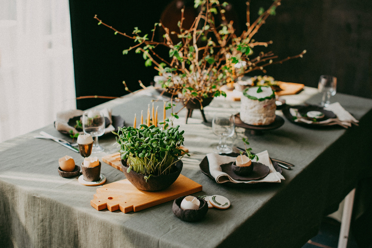 Creative Ways to Fold Linen Napkins for a Beautiful Table Setting