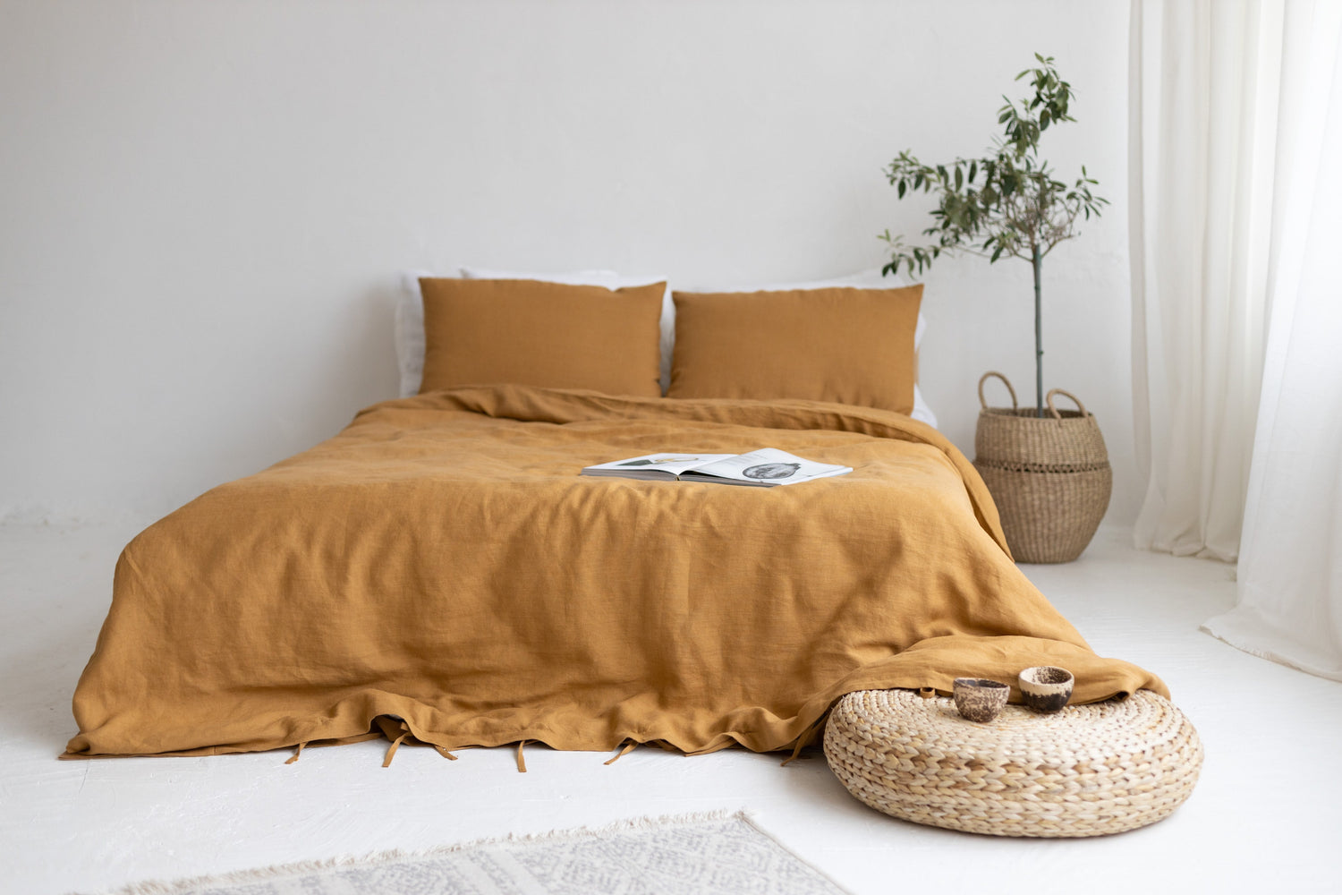 How to Iron Linen Without Damaging It: A Foolproof Guide