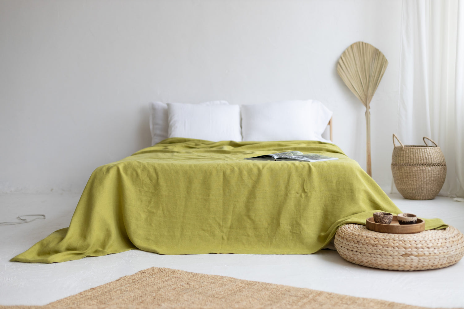 The Timeless Elegance of a Linen Bedspread: Why It's a Must-Have for Your Bedroom