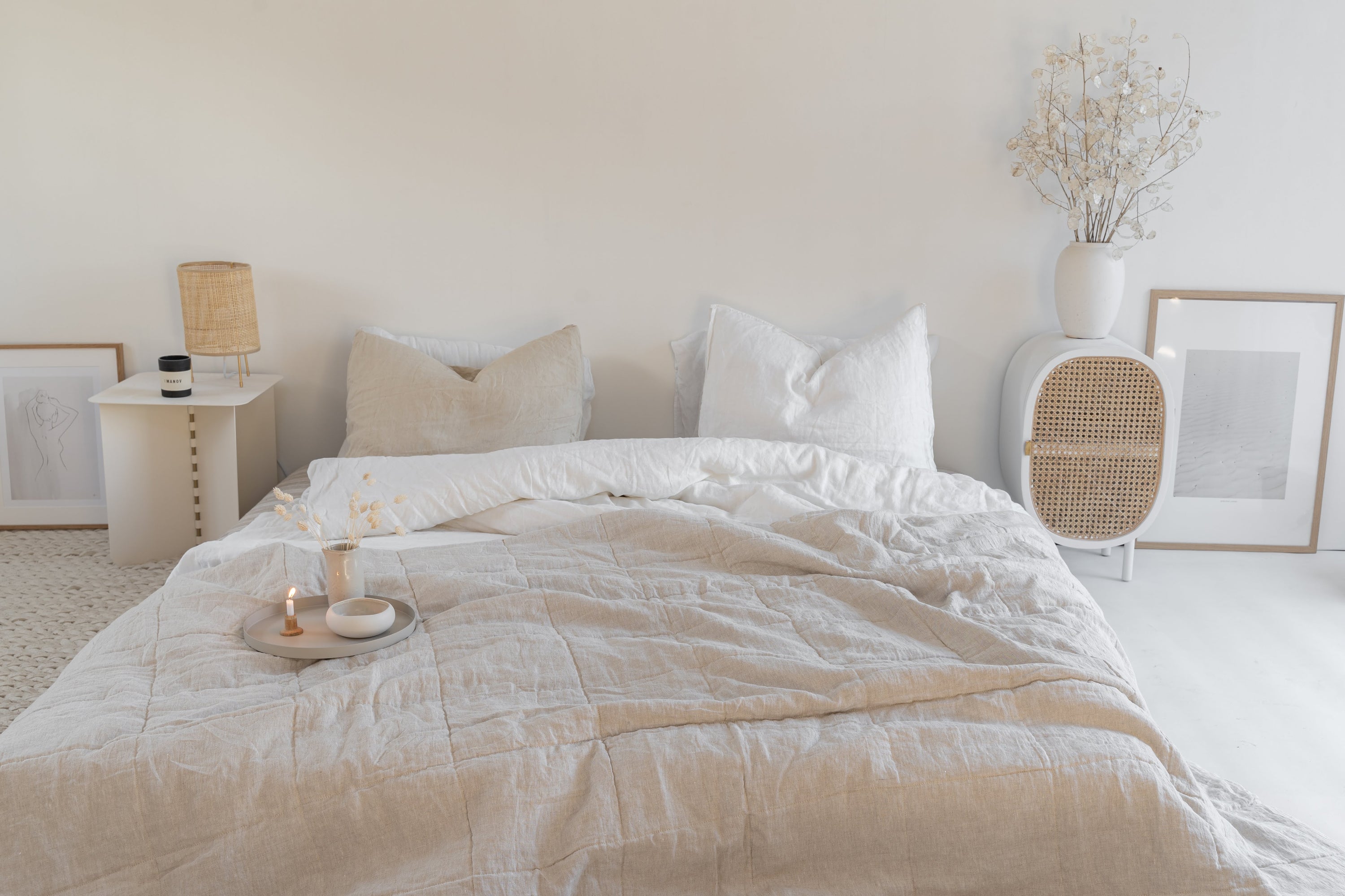 How to Create a Cozy and Stylish Bedroom Space with a Linen Bedspread?