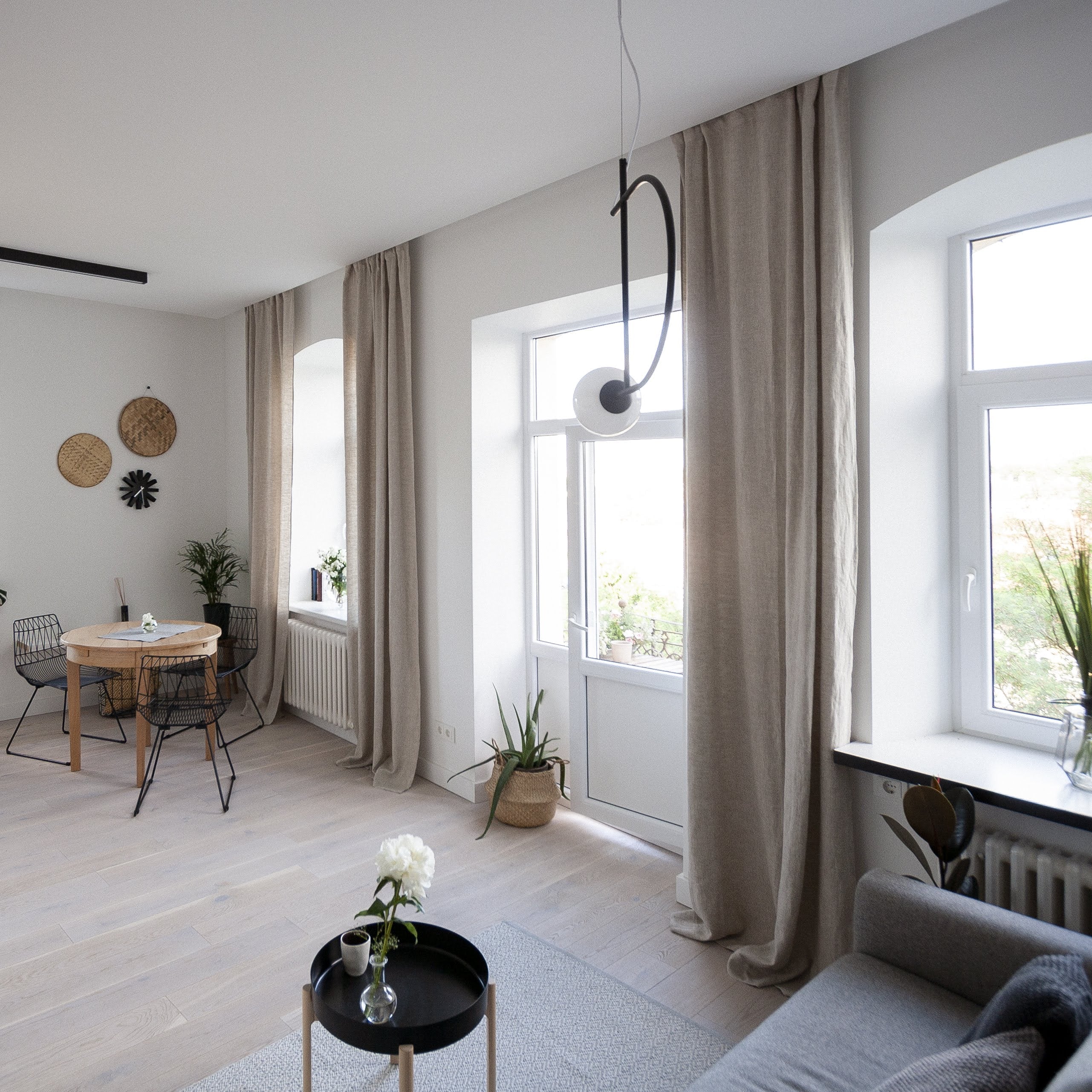 How to Transition Your Home for Fall with Linen Curtains