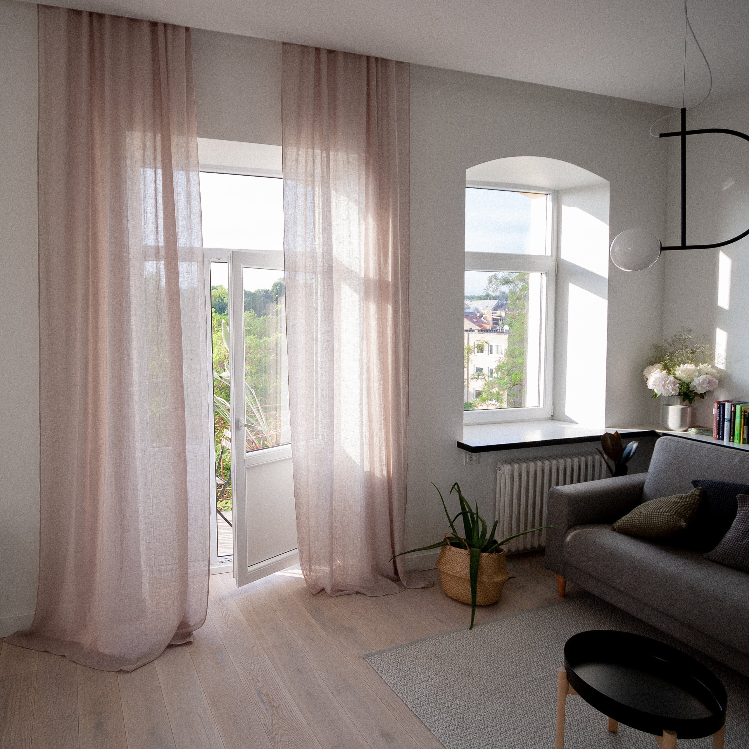 How to Wash Linen Curtains: Tips to Prevent Damage