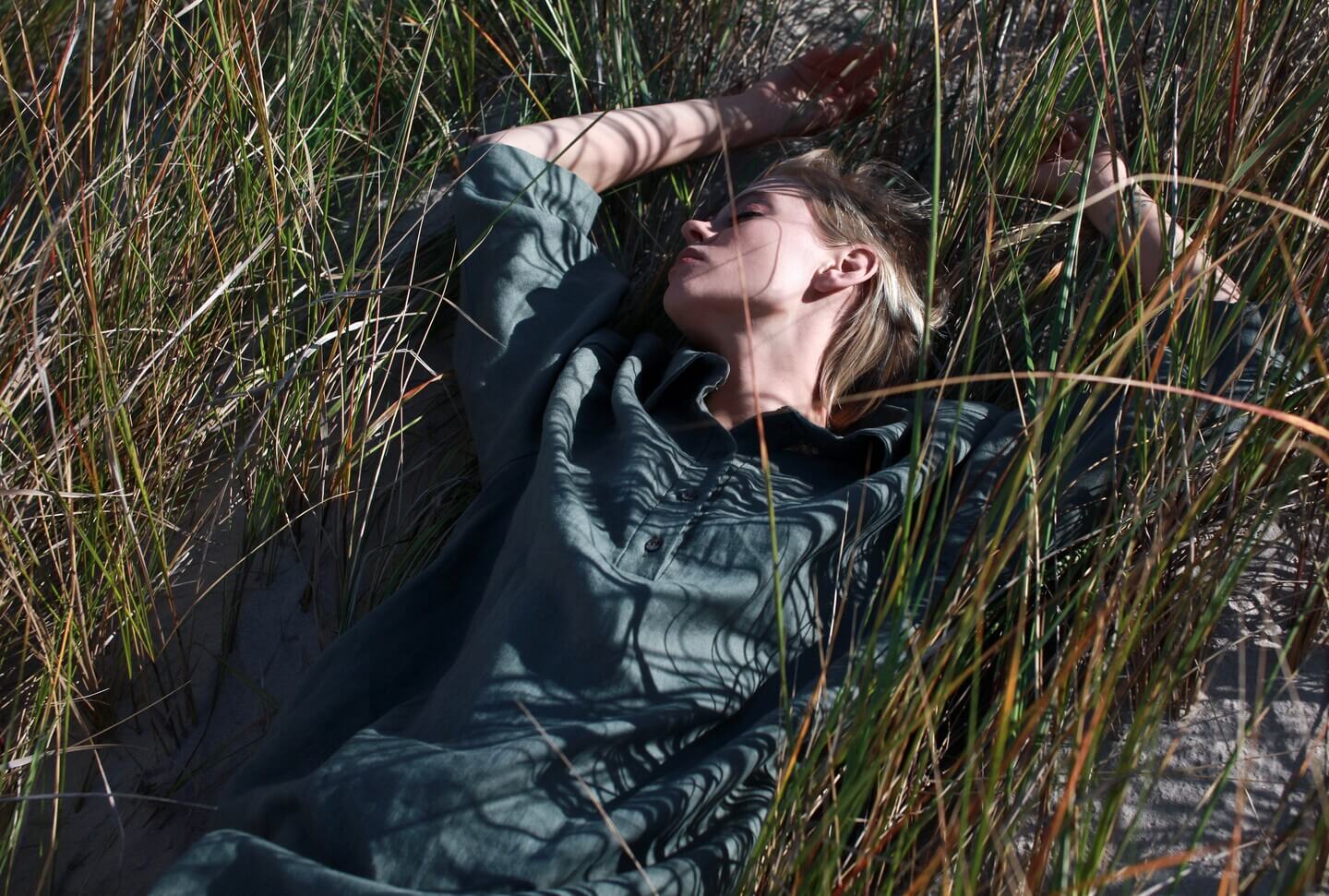 How Linen Clothing Helps You Be More Sustainable