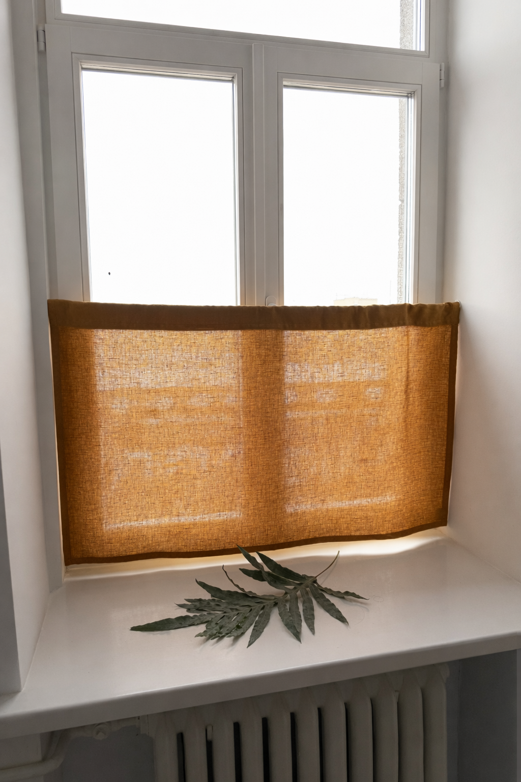 Amber Linen Cafe Curtain