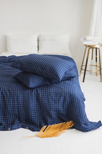 navy blue linen bedding
