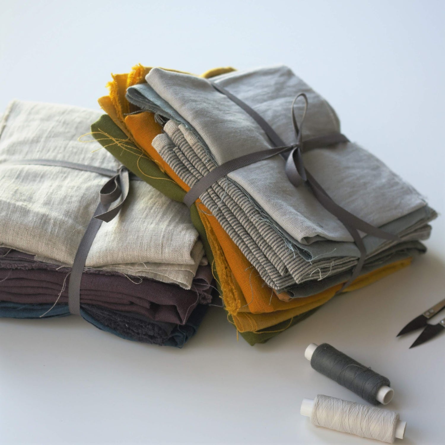 linen fabric swatches by weight