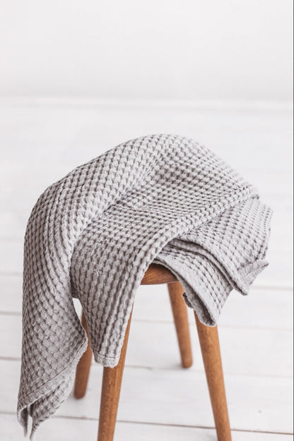 gray linen waffle towel
