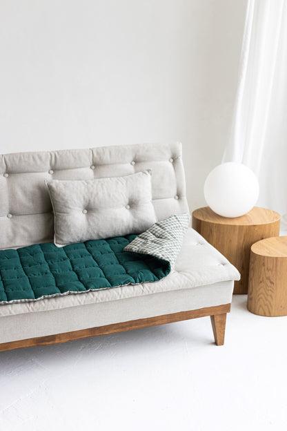 Two-sided Emerald Linen Couch Mat