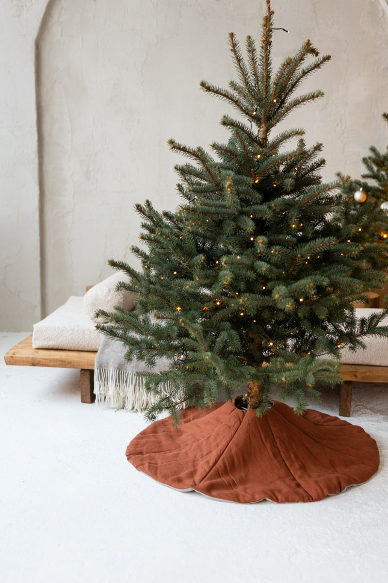 linen Christmas tree skirt