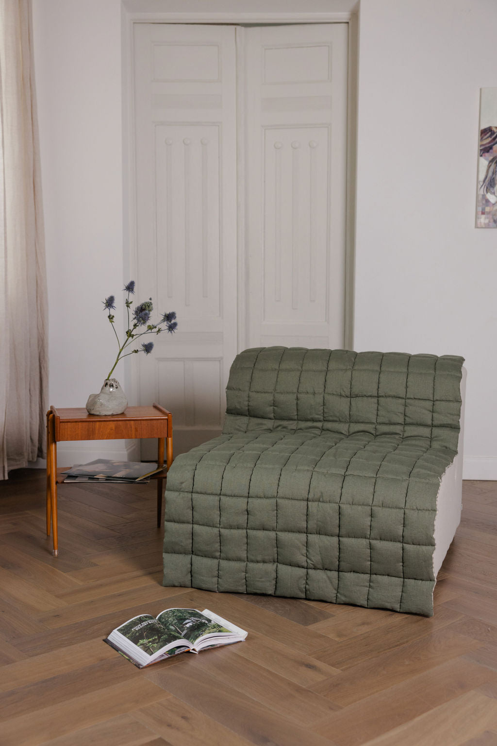 quilted linen lounge cover