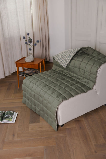 quilted linen lounge cover