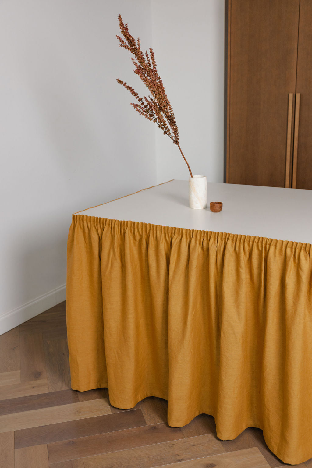 linen sink skirt with velcro