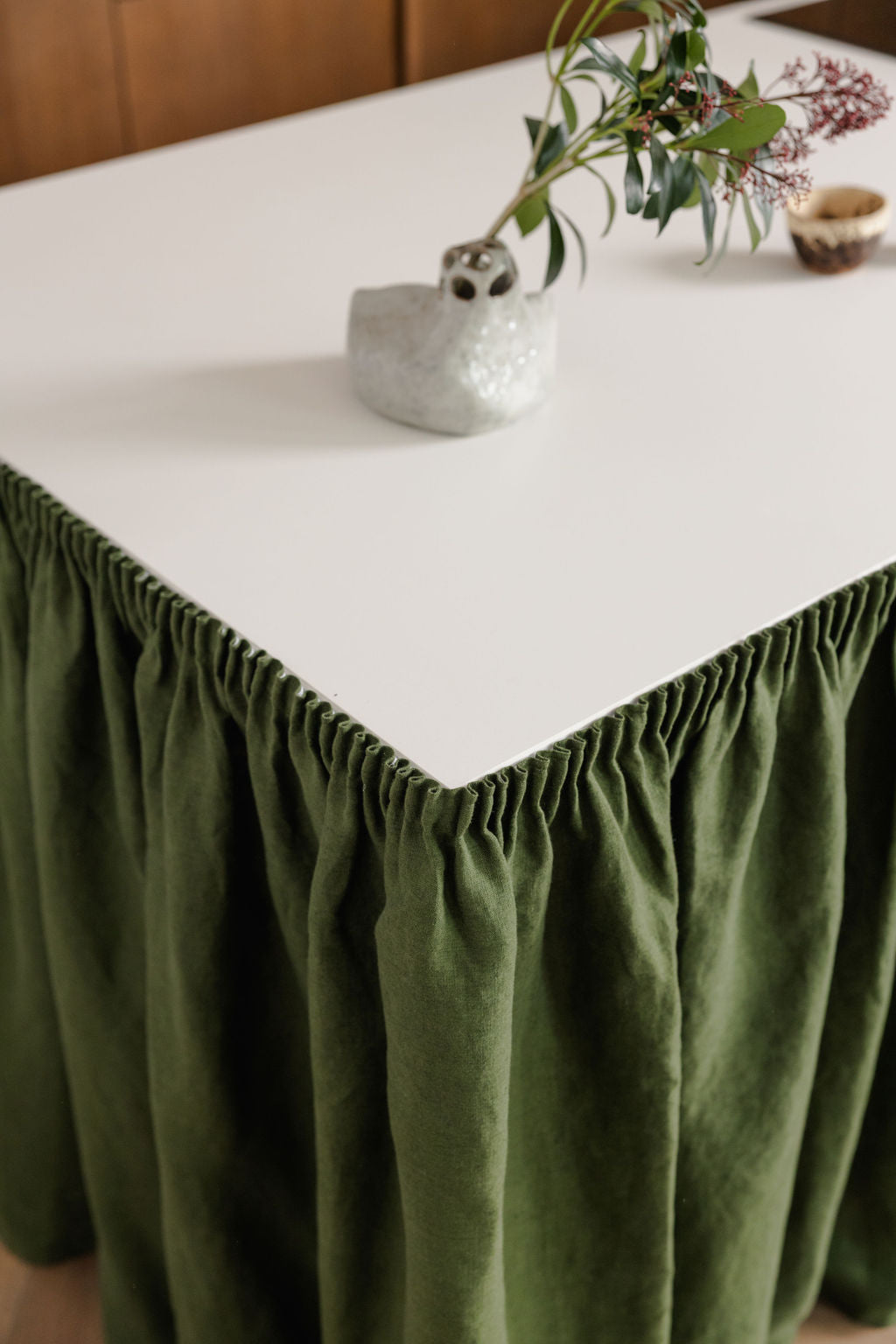 linen sink skirt with velcro