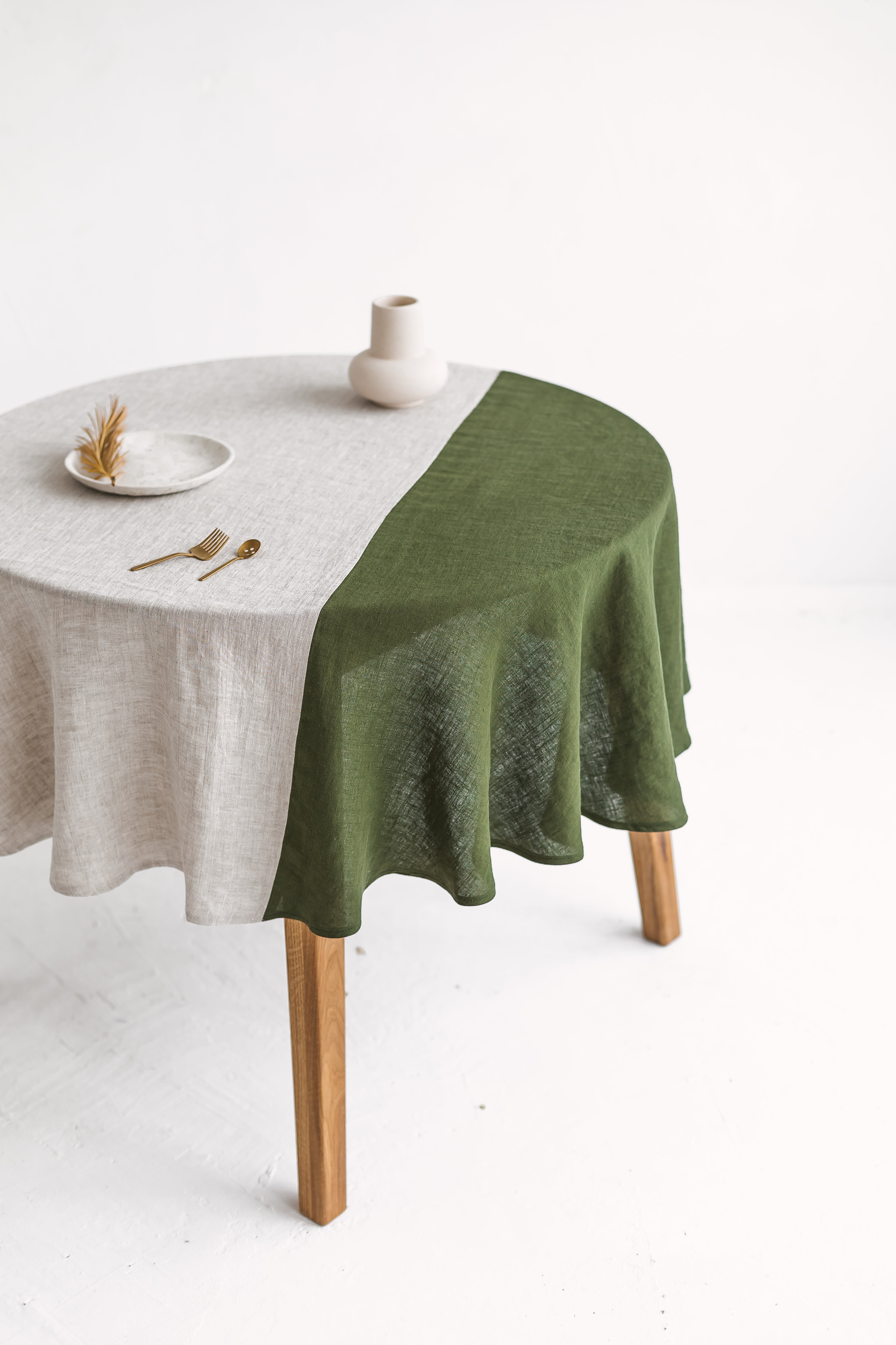 Color Block Round Green Linen Tablecloth