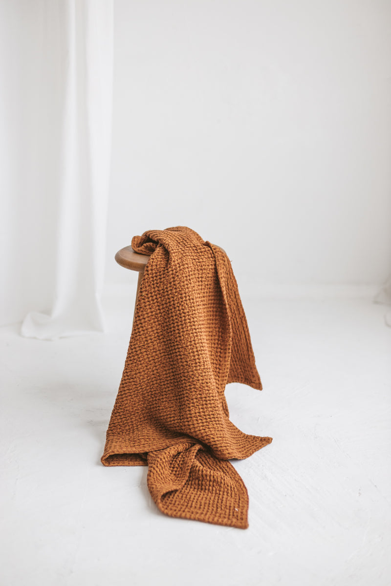 Terracotta Linen Waffle Bath Towel