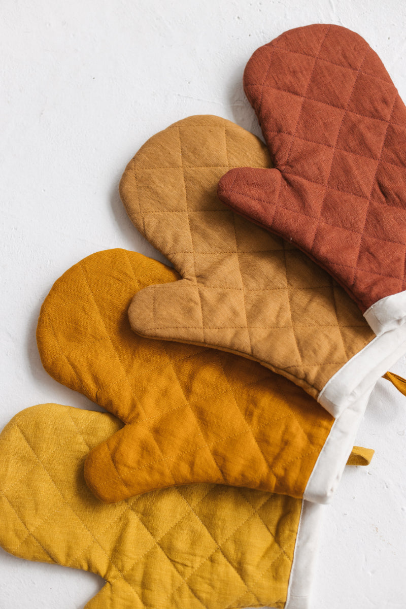 linen oven mitt