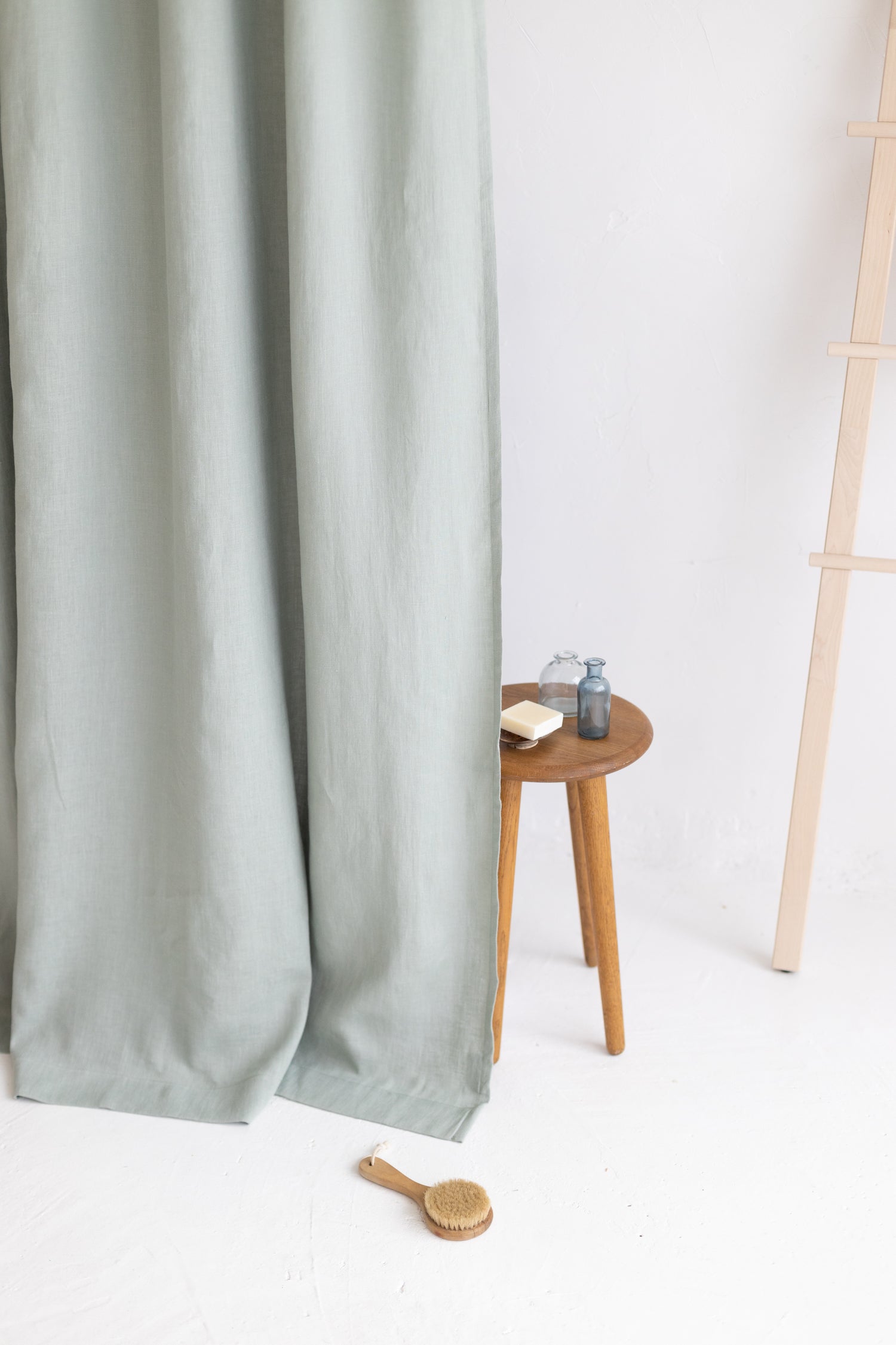 Waterproof Sage Linen Shower Curtain 140cm / 55&