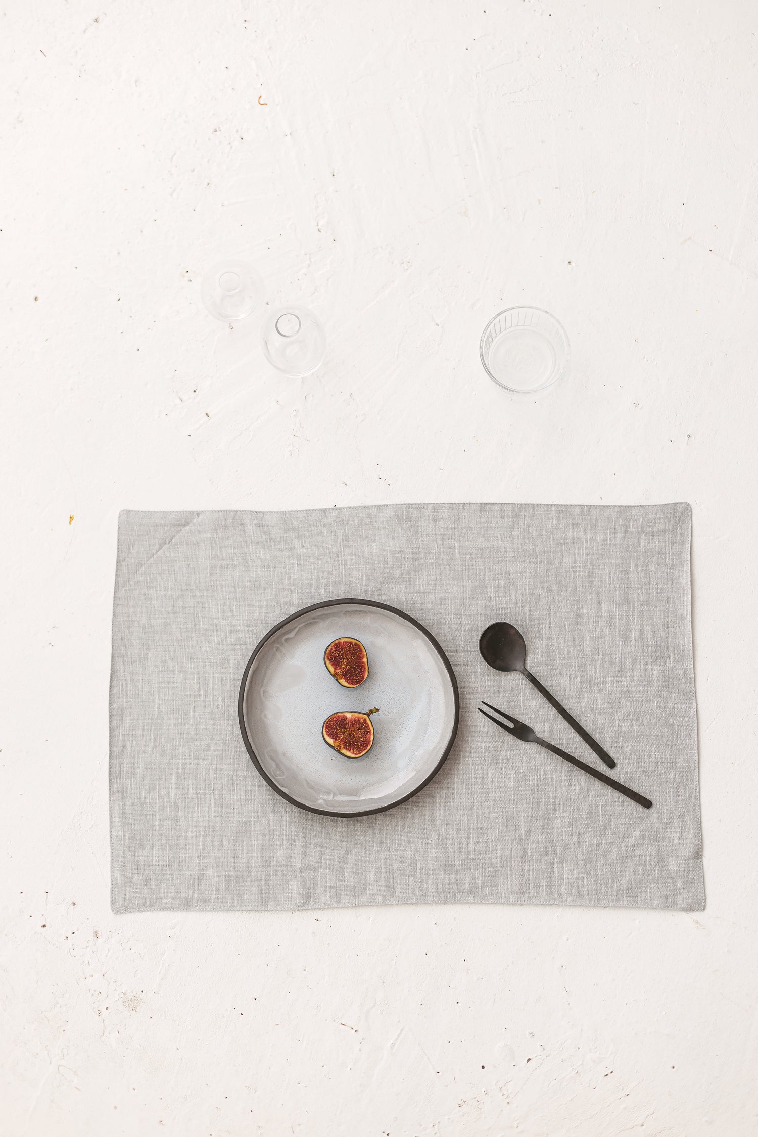 gray linen placemats