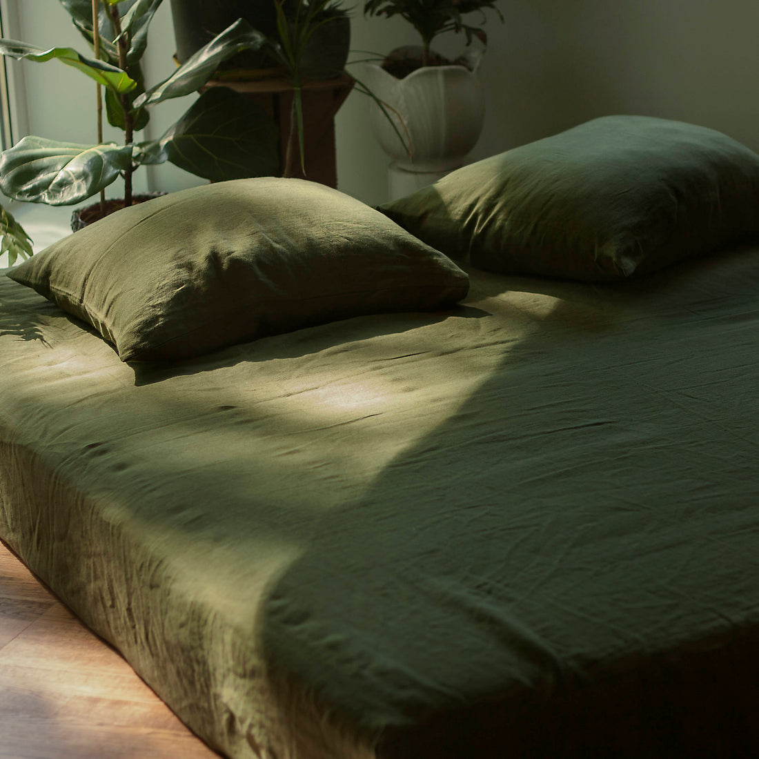 Forest Green Linen Fitted Sheet