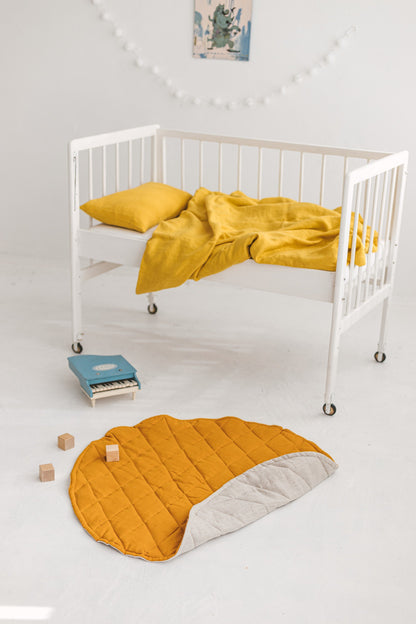 Mustard Natural Light Round Linen Quilted Rug